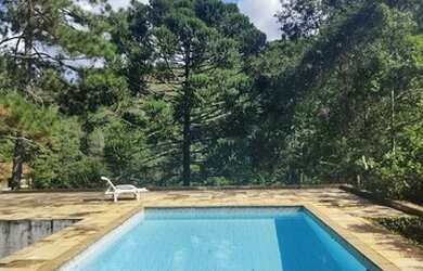 Imagem: O terreno e está localizado em Itaipava, Petrópolis à venda