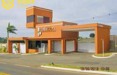 Imagem: O terreno possui 1.460m² de Área e está localizado em Parque