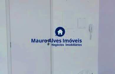 Imagem: O depósito possui 1 Vaga na garagem e 37m² de Área e está