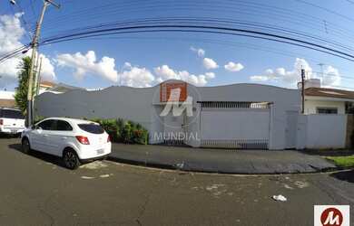 Imagem: O depósito possui 5 Vagas na garagem, 600m² de Área e está