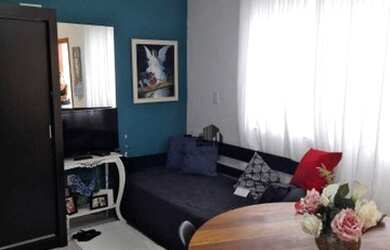 Imagem: A casa possui 1 Dormitório, 1 Banheiro, 2 Vagas na garagem