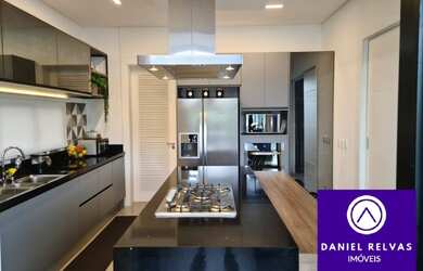 Imagem 15: Casa Alto Padrão Mobiliada À Venda no Residencial Vila Solaia