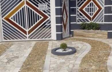 Imagem 1: Casa muito linda. Churrasqueira, Área de serviço, 94m² de Áreae2 Vagas...