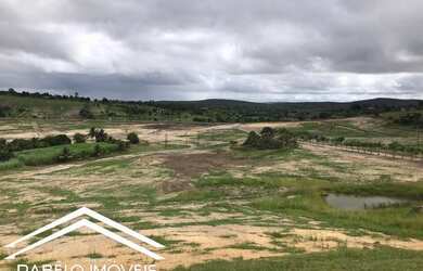 Imagem: O terreno possui 1.000m² de Área e está localizado em Área