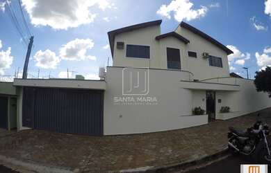 Imagem: O depósito possui 5 Vagas na garagem, 231m² de Área e está