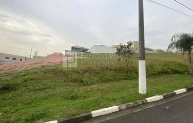 Imagem 2: Terreno em Condomínio para Venda no bairro Arujá Verdes Lagos Residence