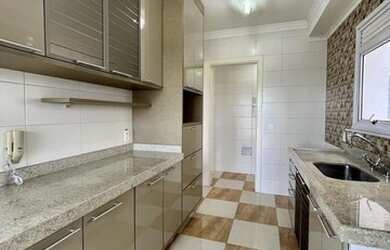 Imagem: O apartamento possui 3 Dormitórios, 4 Banheiros, 2 Vagas na