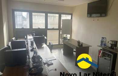 Imagem: O depósito possui 1 Vaga na garagem, 24m² de Área, Imóvel