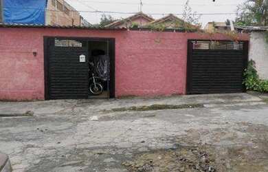 Imagem: O terreno possui 300m² de Área e está localizado em Vila