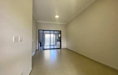 Imagem: A casa em condomínio possui 3 Dormitórios, 4 Banheiros, 4