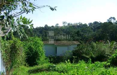 Imagem: O terreno possui 450m² de Área e está localizado em Jardim