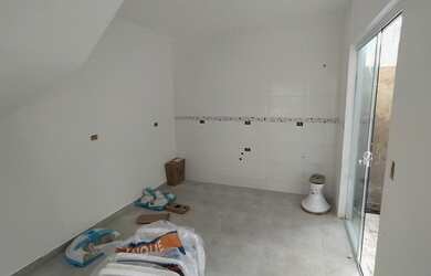 Imagem 9: Sobrado Novo, Vitória Régia, CIC, Fazendinha, Últimas Unidades