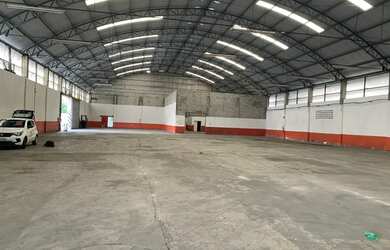 Imagem: O depósito possui 2.925m² de Área e está localizado em