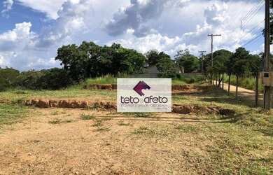 Imagem: O terreno possui 1353m² de Área e está localizado em Jardim