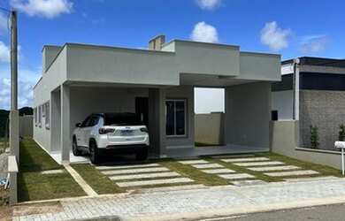 Imagem: A casa em condomínio possui 3 Dormitórios, 3 Banheiros, 2