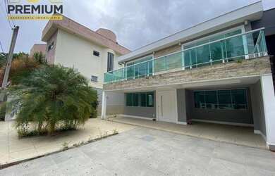 Imagem: A casa em condomínio possui 3 Dormitórios, 4 Banheiros, 3