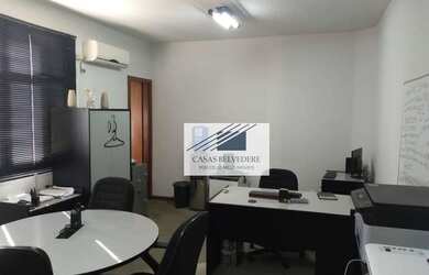 Imagem: O depósito possui 30m² de Área e está localizado em Funcionários