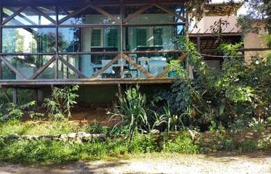 Imagem: A fazenda possui 2.750m² de Área e está localizado em Quarenta