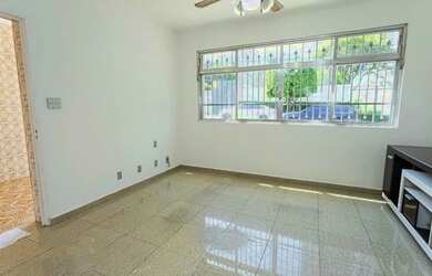 Imagem 11: Sobrado 02Quartos 02Vagas de Garag. 02Banheiros 01Salão de festas Cozinha...