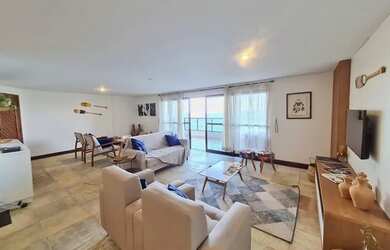 Imagem 5: Apartamento para venda com 220 metros quadrados com 3 quartos em Centro...