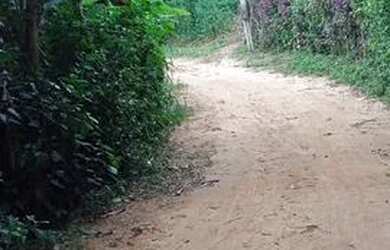 Imagem: O terreno possui 750m² de Área e está localizado em Siqueira