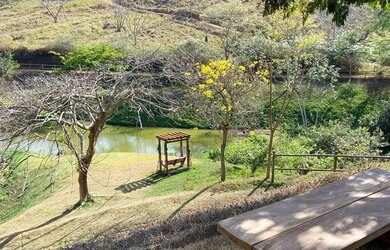 Imagem 8: Linda Fazenda em Santana do Deserto