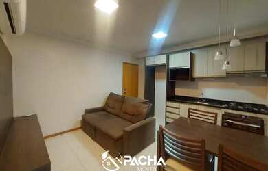 Imagem: O apartamento possui 3 Dormitórios, 1 Banheiro, 1 Vaga na garagem