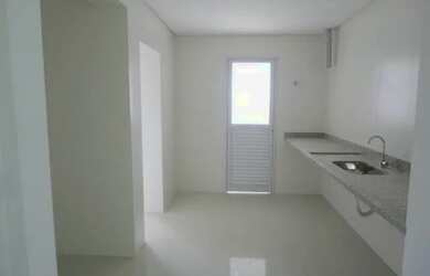 Imagem 12: quot Lançamento, ótima localização, vista ao mar quot