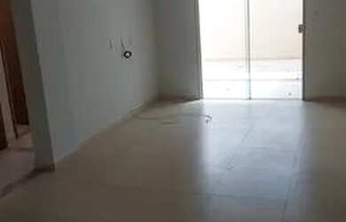 Imagem: O apartamento possui 2 Dormitórios, 2 Banheiros e 1 Vaga na