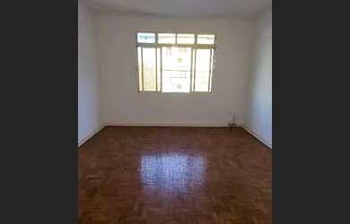 Imagem: O apartamento possui 2 Dormitórios, 1 Banheiro, 75m² de Área