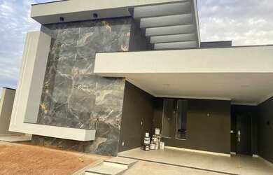 Imagem: A casa em condomínio possui 3 Dormitórios, 4 Banheiros, 4