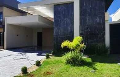 Imagem: A casa em condomínio possui 3 Dormitórios, 3 Banheiros, 4