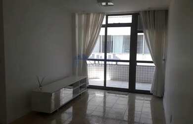 Imagem: O apartamento possui 3 Dormitórios, 3 Banheiros, 2 Vagas na