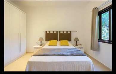 Imagem 6: casa com piscina em condominio na Barra Itanhangá RJ