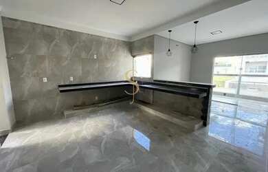 Imagem: O apartamento possui 2 Dormitórios, 2 Banheiros, 2 Vagas na