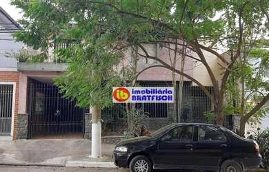 Imagem: O depósito possui 3 Vagas na garagem, 262m² de Área e está