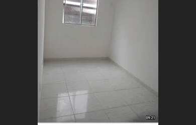 Imagem: O apartamento possui 2 Dormitórios e 1 Banheiro e está localizado