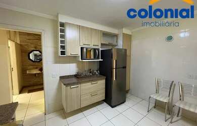 Imagem: A casa possui 3 Dormitórios, 1 Banheiro, 2 Vagas na garagem