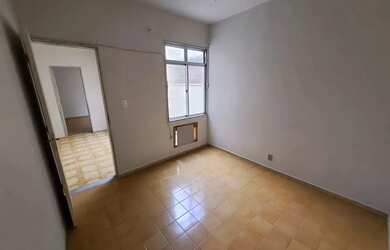 Imagem 8: Imóvel para aluguel tem 45 metros quadrados com 2 quartos em Vila Valqueire...