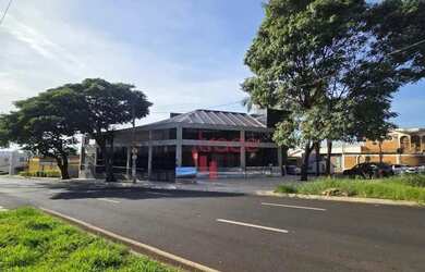 Imagem: O depósito possui 5 Vagas na garagem e 558m² de Área e está