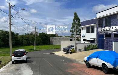 Imagem: O depósito possui 4 Vagas na garagem, 280m² de Área e está