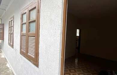 Imagem: A casa possui 2 Dormitórios, 1 Banheiro, 46m² de Área e