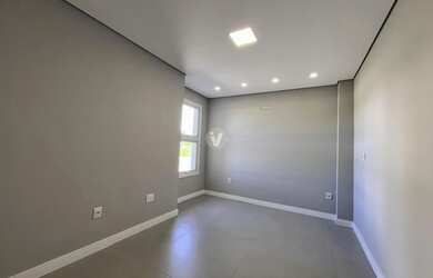 Imagem 14: Casa com 229 m², pátio e 2 vagas de garagem em condomínio fechado em...