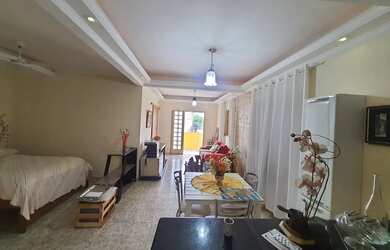 Imagem 8: Ótima Casa frente de rua e independente 4 Quartos, 2 Salas, 2 Cozinha...