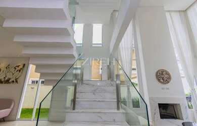 Imagem 6: CASA EM CONDOMÍNIO À VENDA COM 4 SUÍTES EM SANTA FELICIDADE