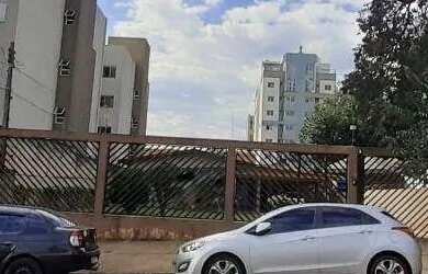 Imagem: O terreno possui 600m² de Área e está localizado em Centro