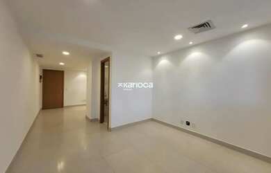 Imagem: O depósito possui 1 Vaga na garagem, 38m² de Área e está