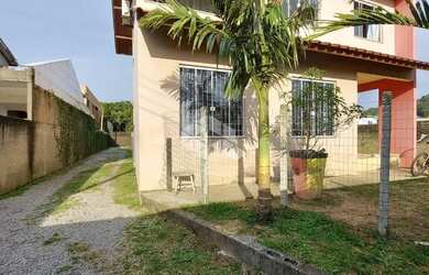 Imagem: A casa possui 5 Dormitórios, 5 Banheiros e 143m² de Área