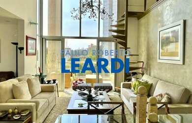 Imagem: O apartamento possui 2 Dormitórios, 4 Banheiros, 3 Vagas na