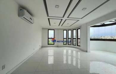 Imagem: O apartamento na cobertura possui 3 Dormitórios, 4 Banheiros